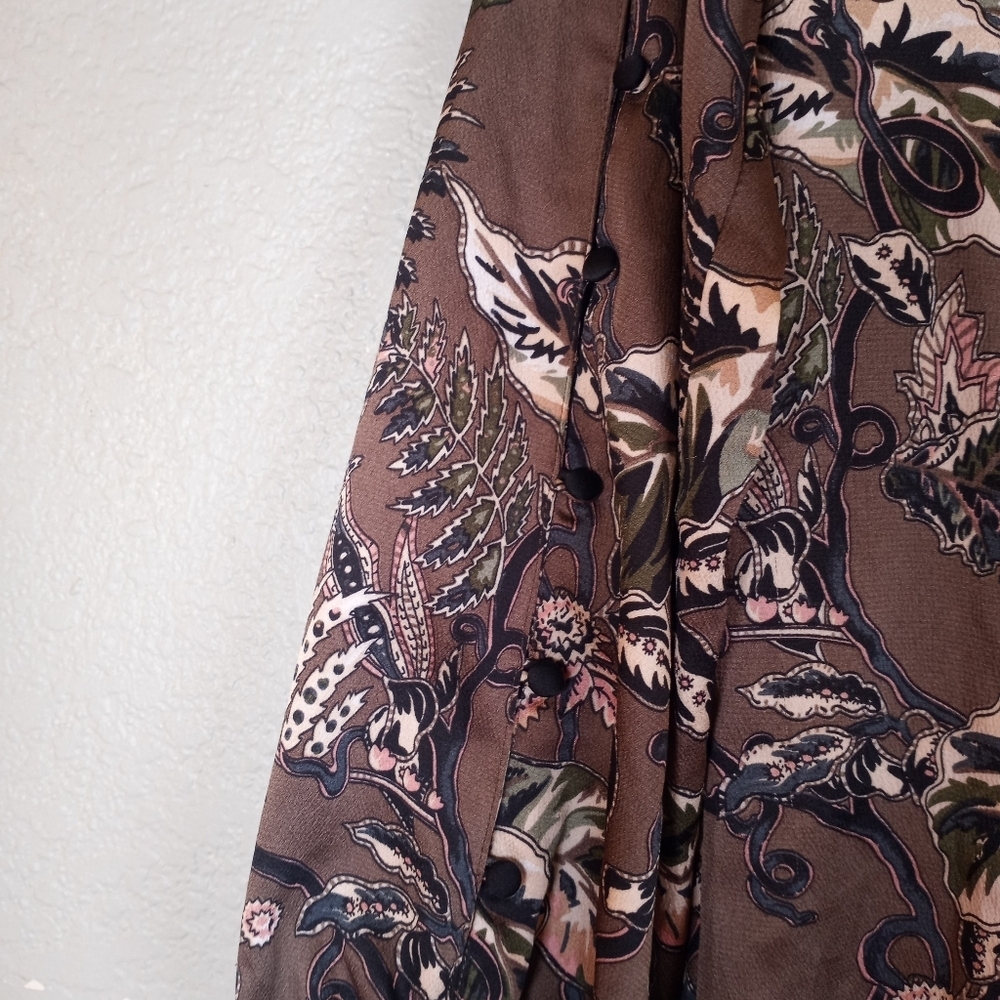 Banana Republic Taupe Brown Floral Leafy Print Silky Bohemian Balloon Sleeve Top - Picture 2 of 9